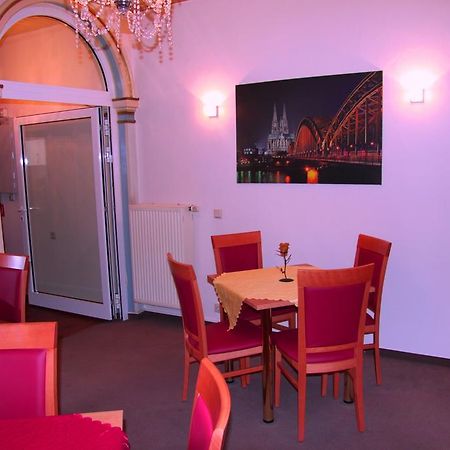 Hotel La Isla Köln Eksteriør billede
