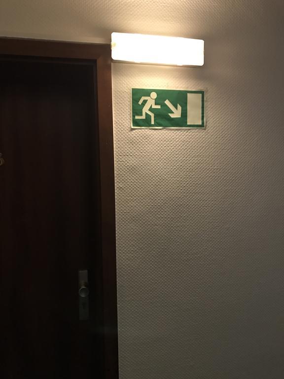 Hotel La Isla Köln Eksteriør billede